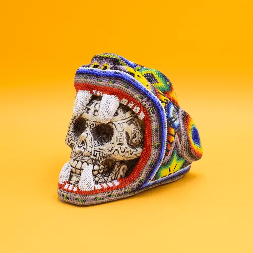 Figura de cabeza de jaguar arte huichol 650