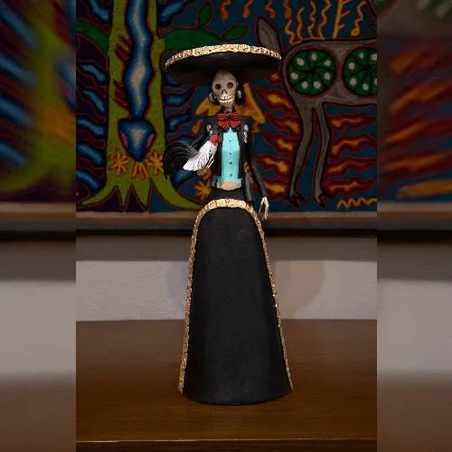 Figura de catrina arte mexicano charra 33 cm gallo