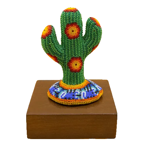 Escultura de Reconocimiento de arte huichol cactus verde azul