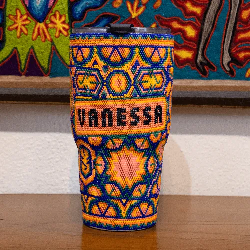 Figura de termos arte huichol naranja estrella