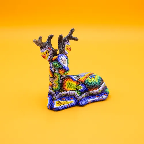 Escultura de Venado arte huichol 702
