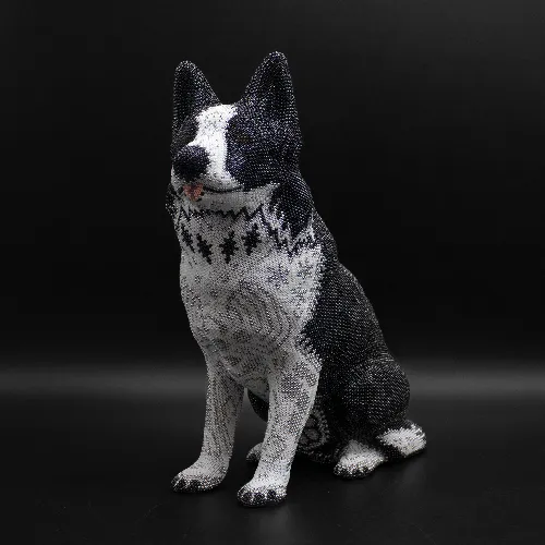 Figura de perro border collie arte huichol negro blanco